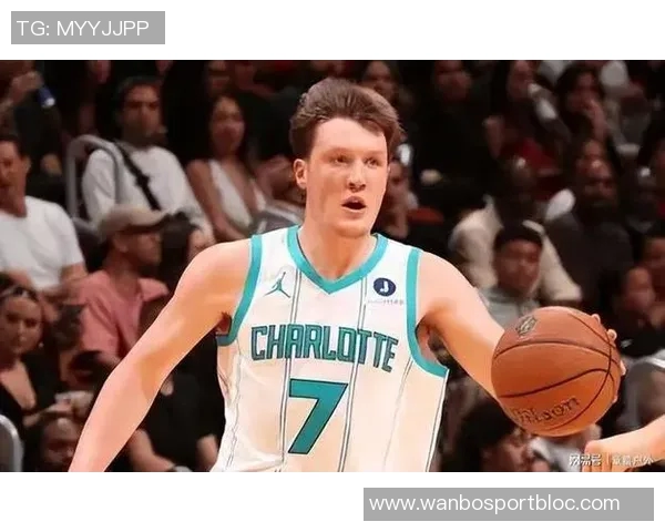 名嘴比尔西蒙斯点评黄蜂队打法有趣期待引入强力内线球员