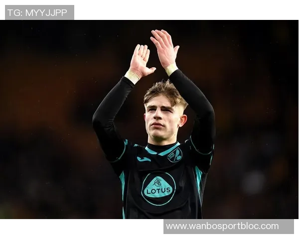 庆祝丹尼斯埃尔文60岁生日曼联社交媒体送上温馨祝福