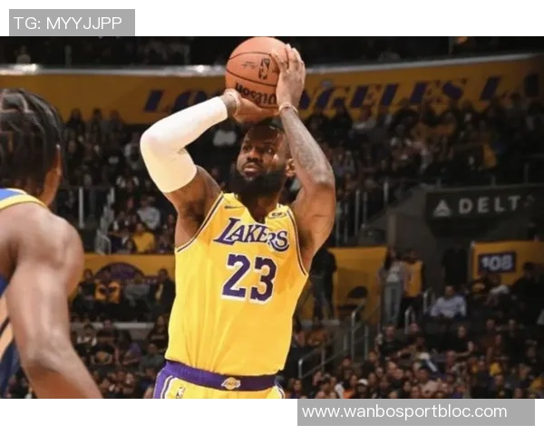 詹姆斯赛后反思球队表现强调失利只是暂时状态不必过度解读